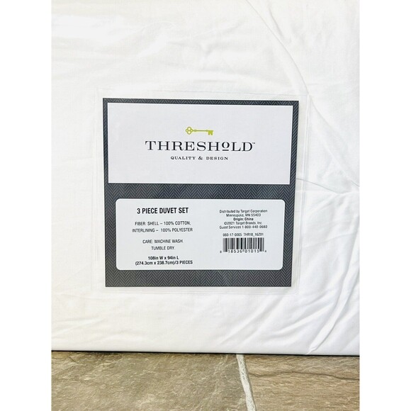Pinched Pleat 3 Piece Duvet Cover Set - White (King) - Threshold - Picture 5 of 6